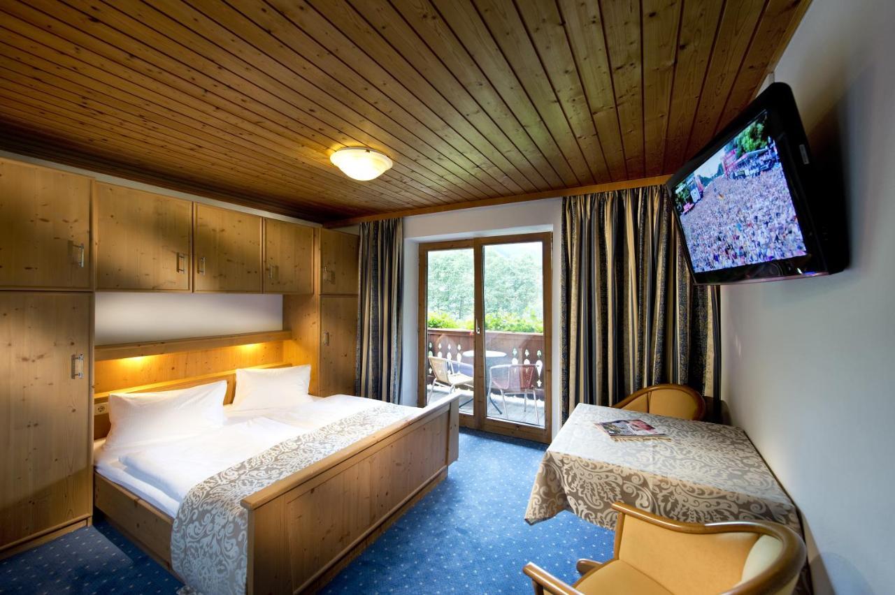 Hotel Wiesenegg Aurach bei Kitzbühel Camera foto