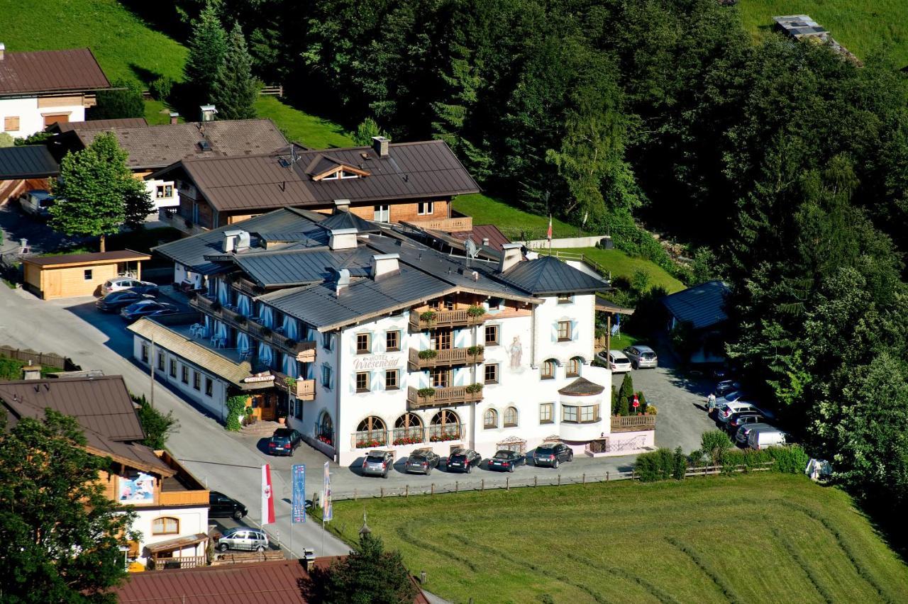 Hotel Wiesenegg Aurach bei Kitzbühel Esterno foto