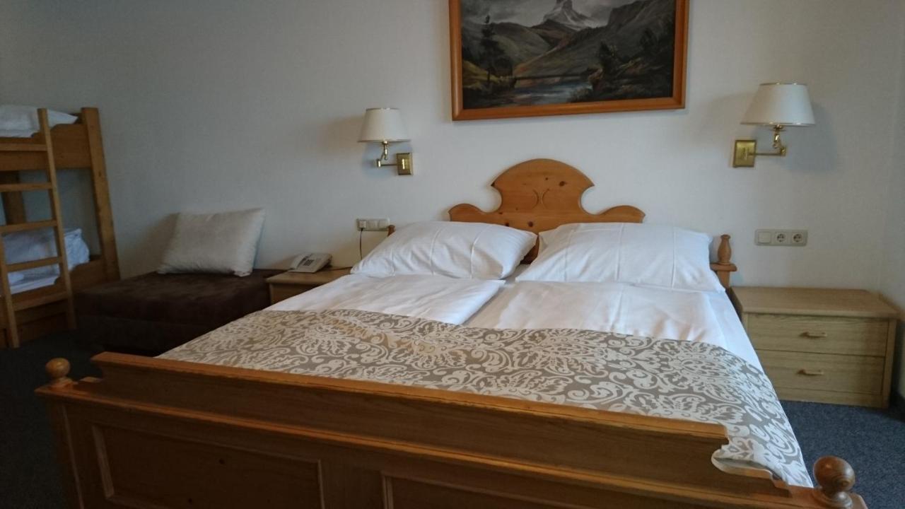 Hotel Wiesenegg Aurach bei Kitzbühel Esterno foto